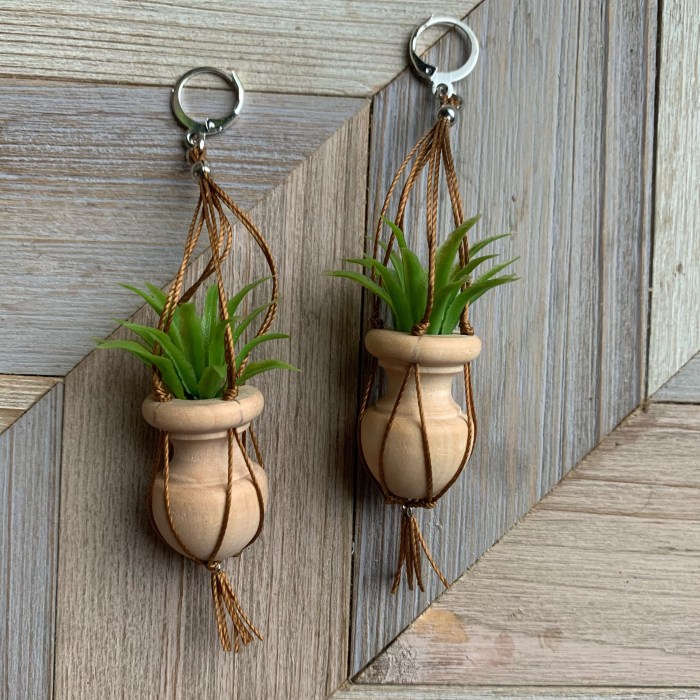 Hanging Plants Indoor | Hanging Plants Earrings: A Statement of Nature and Style